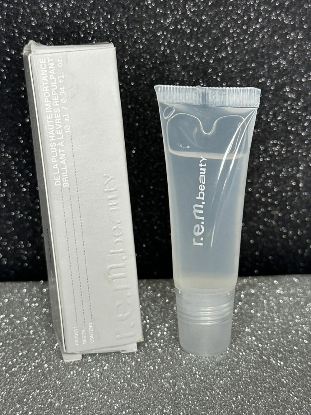 r.e.m. beauty Plumping Lip Gloss